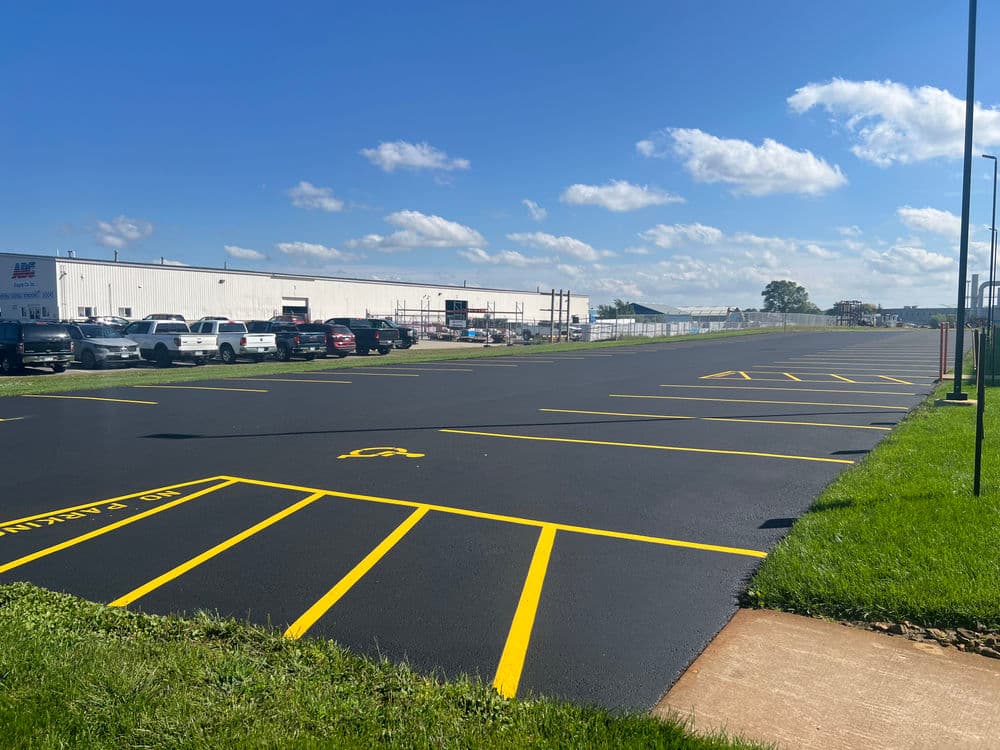 Gallery photos for Expert Seal Coating and Crack Fill Revolutionize Parking Area: Image #1